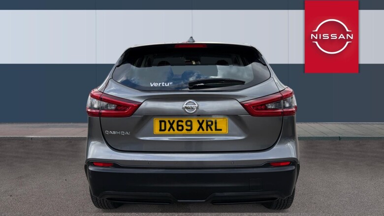 Nissan Qashqai 1.3 DiG-T 160 Acenta Premium 5dr Petrol Hatchback